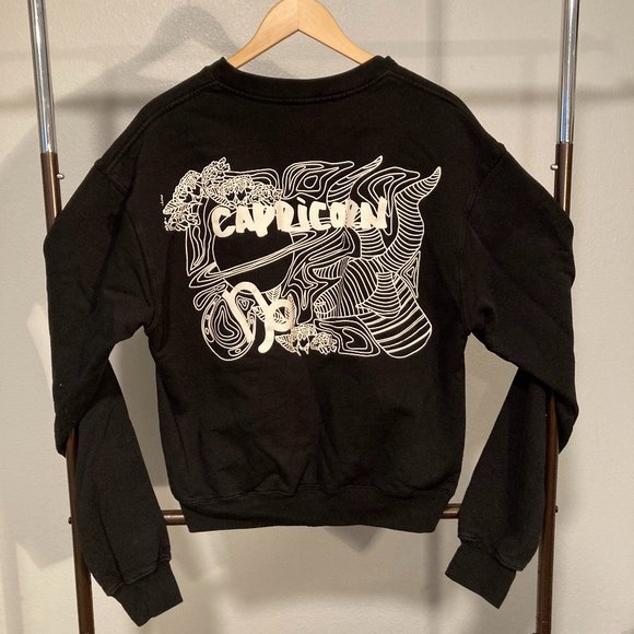 Good American | Tops | Good American Zodiac Capricorn Sweatshirt | Poshmark